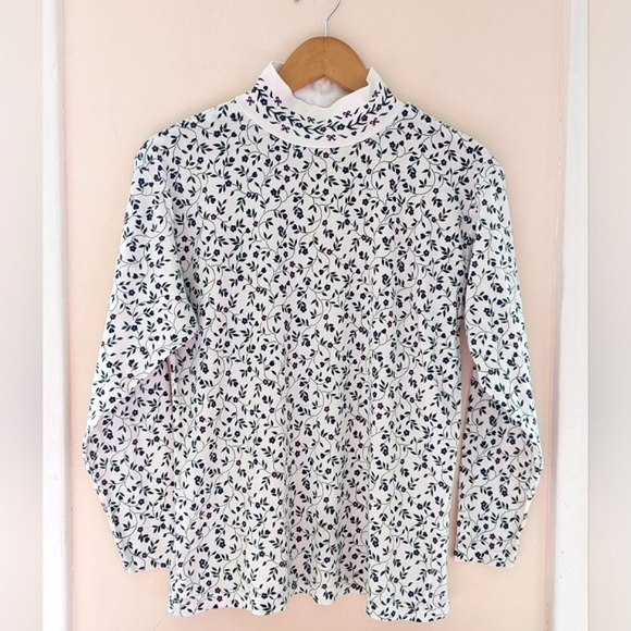separate scene Tops - Vintage white long sleeved shirt moc neck purple & green floral design medium
